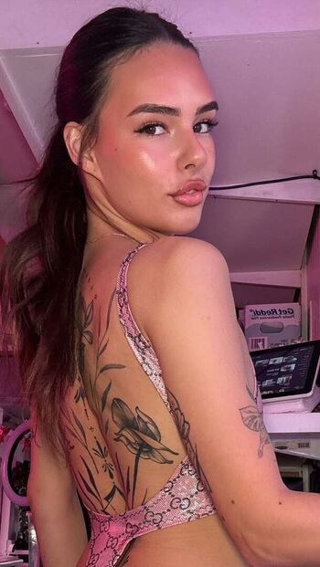 Full leaked Allieamourxx private onlyfans photo