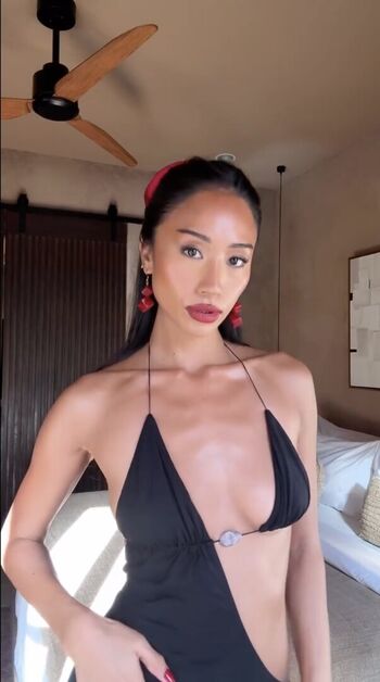 Full leaked Anne ale page private onlyfans photo