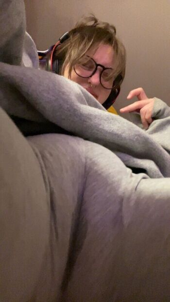 Full leaked Bunnyboylo private onlyfans photo