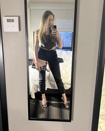 Full leaked Chelsea green private onlyfans photo