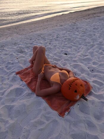 Full leaked Crazyjamjam private onlyfans photo