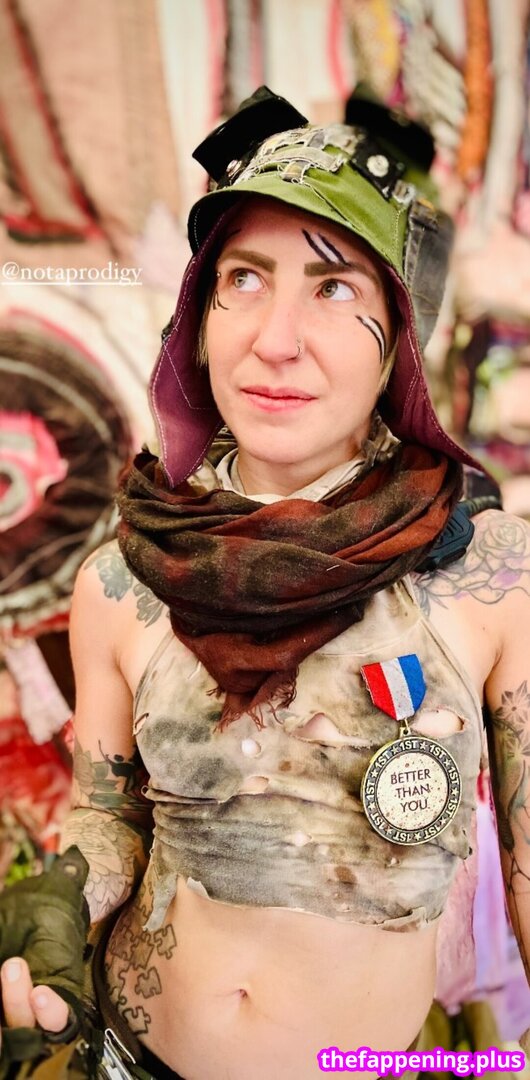 Girls With Colored Hair ???? / Haelle / haelle_ Foto OnlyFans Desnuda #21