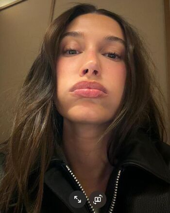 Full leaked Hailey baldwin bieber private onlyfans photo