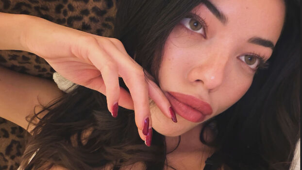Kaitlynn Rhenea Asmr