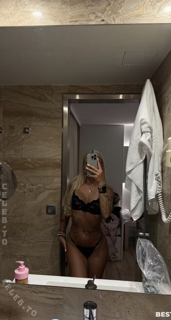 Full leaked Kim lxv private onlyfans photo