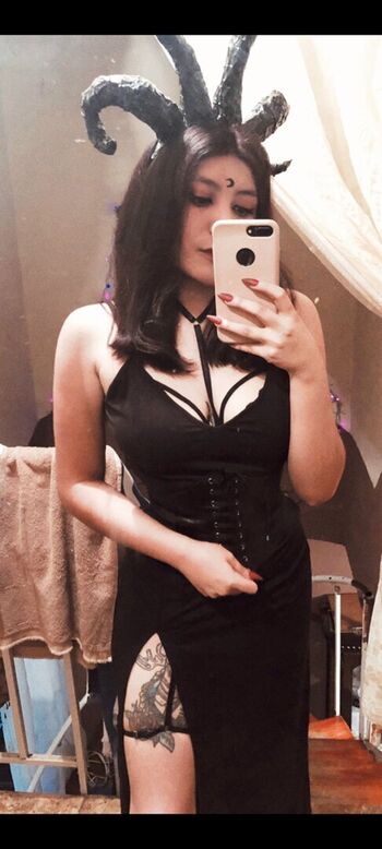 Full leaked Lissaenz e private onlyfans photo