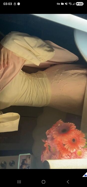 Nadiaaaaa_01