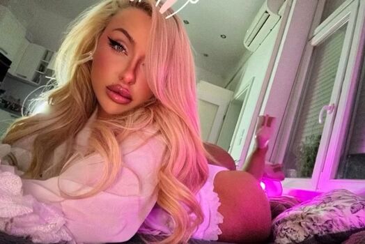 Full leaked Peachy goddess private onlyfans photo