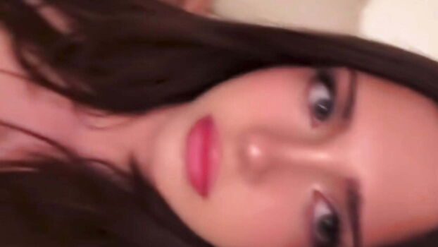 WhiteBunnyyy