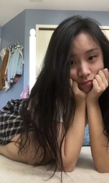 Full leaked Mollyzedolly/ private onlyfans photo