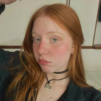 Full leaked Women with pink holes private onlyfans photo